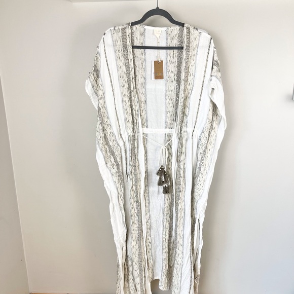 Surf Gypsy Cover Up - Picture 2 of 7